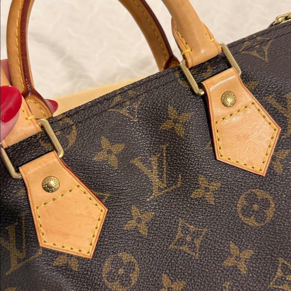 Louis Vuitton, Speedy 25 Monogram Handbag - Picture 7 of 12